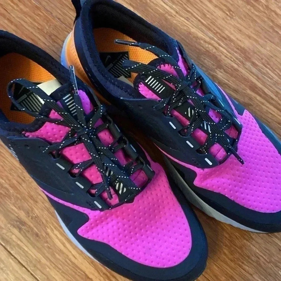 nike odyssey react colors